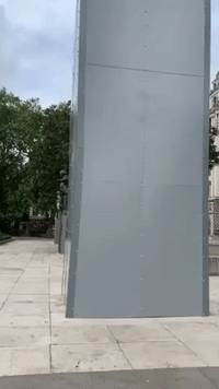 'That Ain't Going Nowhere': Man Inspects Box Encasing Churchill Monument in Parliament Square