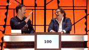 highfive GIF by vrt