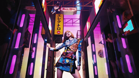Lisa GIF by BLACKPINK