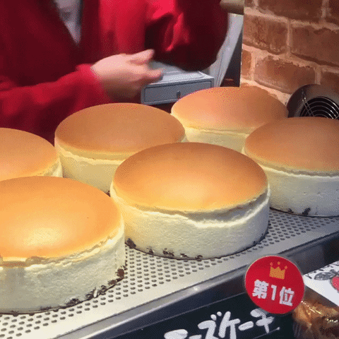 cheesecake satisfying GIF