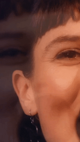 Poeeti giphygifmaker bou bouesttonami quiet now GIF