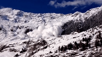 Avalanche Narrowly Misses Houses in South Tyrol