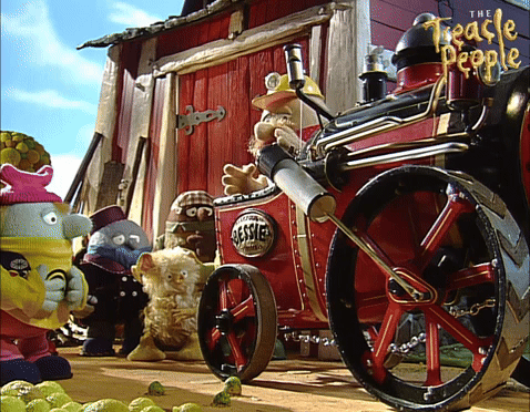 Starting Bessie's Engine - The Treacle People