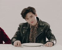 K-Pop Yanan GIF by PENTAGON