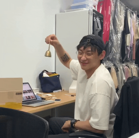 brandazine  GIF