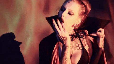 Halloween Horror GIF by CALABRESE
