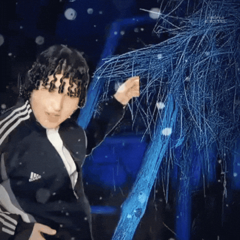 Snow Day GIF by Rodriw Castel