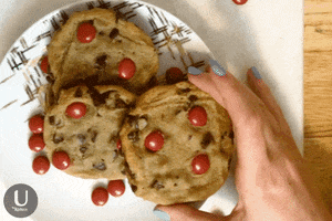 ubykotexbrand sweet cookie period sweets GIF
