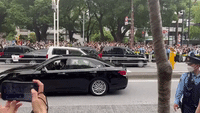 Applause as Shinzo Abe's Hearse Passes Crowds in Tokyo