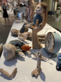 Performance Walking Bread GIF by Alex Boya