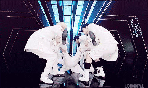 kpoopshiz giphyupload GIF