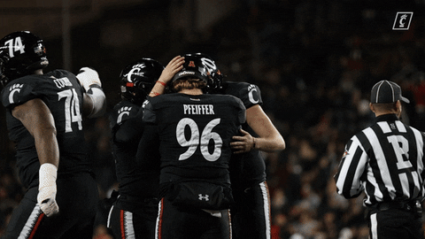 College Sports Sport GIF by Cincinnati Bearcats