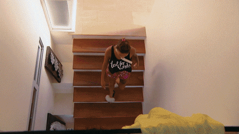 mtv-nederland giphyupload fight mood crying GIF