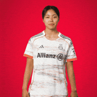Football Soccer GIF by FC Bayern Women