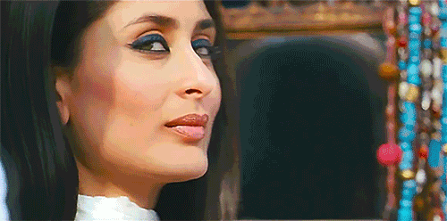 kareena kapoor i love her eyeliner omfg GIF