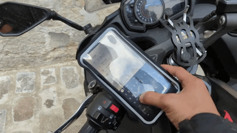 CNETFrance giphyupload GIF