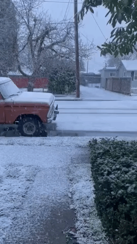 Schools Shut as Winter Weather Impacts Northwest Oregon