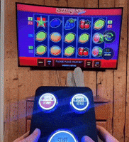 spinclicker gaming money gamer casino GIF
