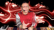 stuart lectura del tarot GIF by Horoscopo de Los Arcanos