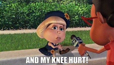 carolsenaa giphyupload knee GIF