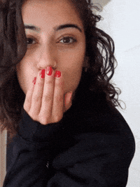 Sara Saffari GIF