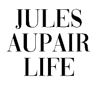 Juleaupair Sticker