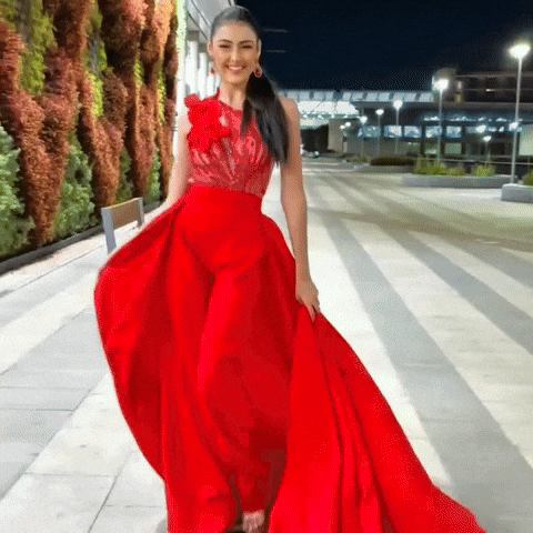 Nathalie Briones GIF