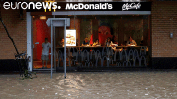 China Typhoon GIF by euronews