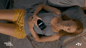 Musique Listenning GIF by Un si grand soleil