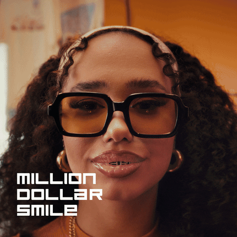 Million Dollar Smile Girl GIF by Erste Bank und Sparkasse