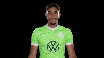 Happy Football GIF by VfL Wolfsburg