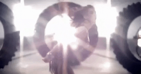 lukebryan giphyupload luke bryan country girl country girl shake it for me GIF