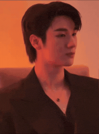 Pose Call Out GIF