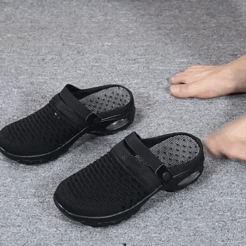 AnjaZZZZ giphyupload GIF