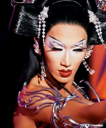 t4yce giphyupload plastique tiara GIF