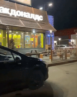Long Line at Moscow McDonald's as Chain Temporarily Closes in Russia