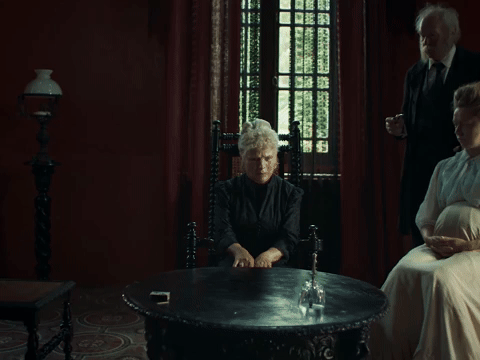 PARASIETEN - DAT IS WAT JULLIE ZIJN.