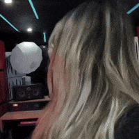Coquette Valep GIF