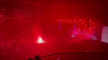 Flare Thrown at Kasabian Concert in Glasgow