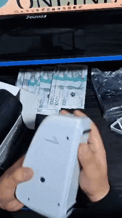 johanasanchez8f37c10f85d347ecb68fc3613e7b950c giphygifmaker GIF