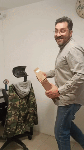 Pistis_Shop  GIF
