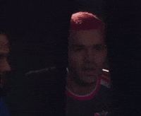 Showtaut GIF