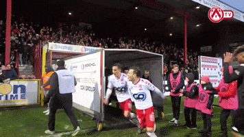 Happy Jump GIF by KV Kortrijk