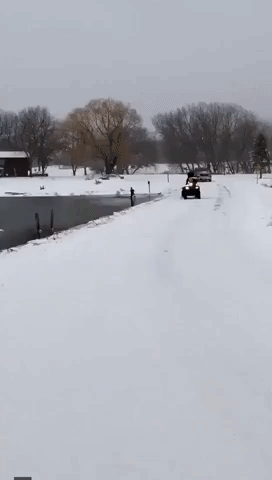 Minnesota Residents Make the Most of Spring Blizzard