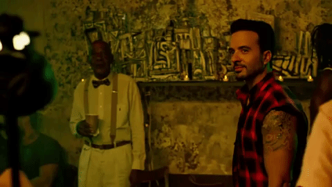 luis fonsi GIF