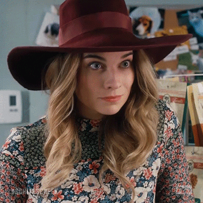 Sassy Pop Tv GIF by Schitt's Creek