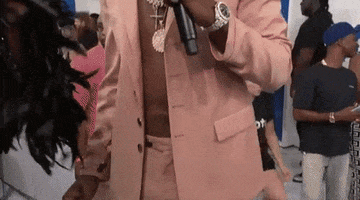 red carpet GIF by 2017 MTV Video Music Awards