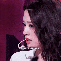 Ive Anyujin GIF