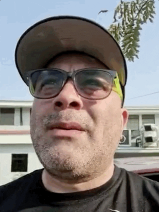 El Profe GIF by Aquí lo miré