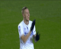 clapping pontus GIF